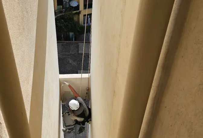 Restauration de toiture et façade à Nice